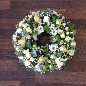 Classic cream and green wreath